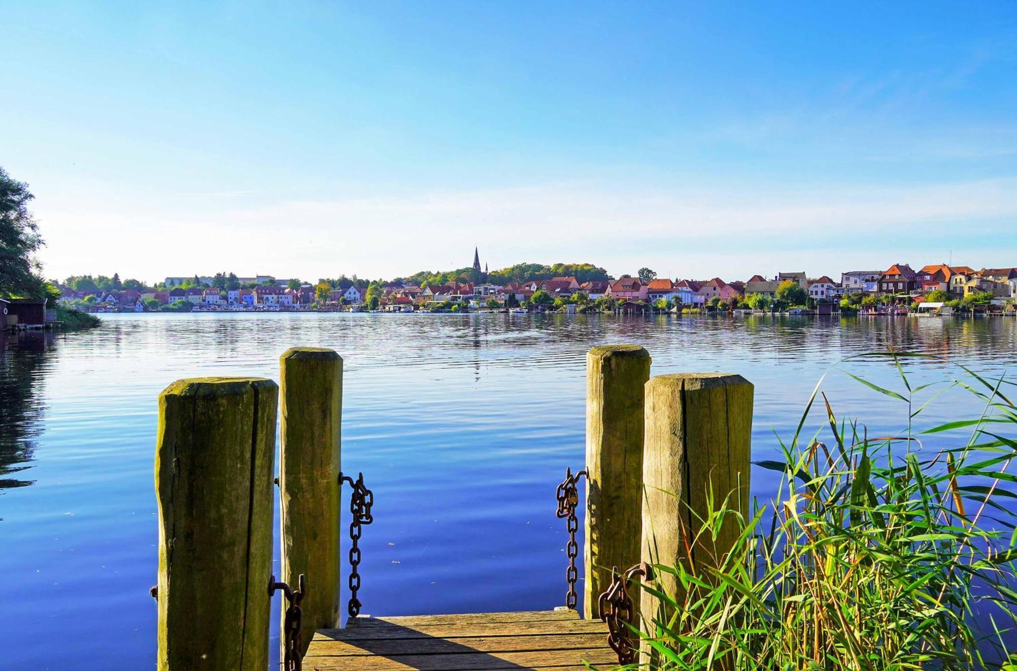Bluesea Mit Seeblick Und Badewanne Malchow  Exterior photo